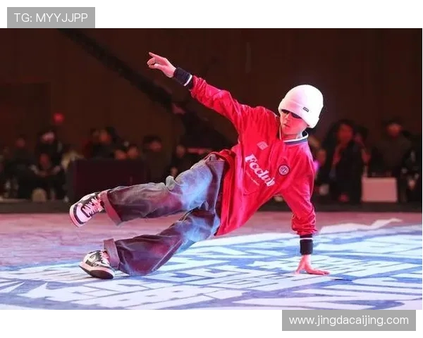 北京街舞队在世界攀岩锦标赛中的节奏表现引发热议与赞赏