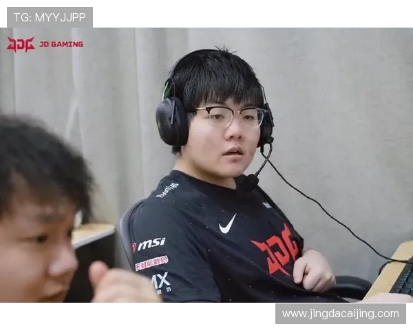 369强势上单再度爆发带领队伍逆转战局展现顶级操作与战术思维 369强势上单再度爆发带领队伍逆转战局展现顶级操作与战术思维