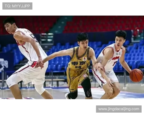 2019年CBA吉林队与广东队激战回顾精彩瞬间与赛场亮点分析