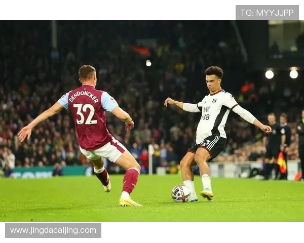 伯利与温布尔登的精彩对决揭示足球战术与团队精神的完美结合 伯利与温布尔登的精彩对决揭示足球战术与团队精神的完美结合