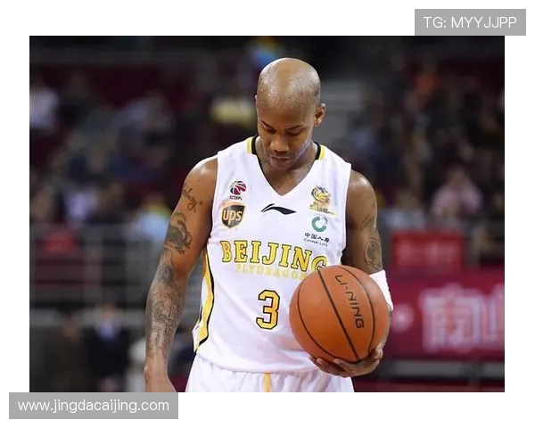 吴前的篮球之路:从青涩少年到CBA明星的成长历程与辉煌成就 吴前的篮球之路:从青涩少年到CBA明星的成长历程与辉煌成就